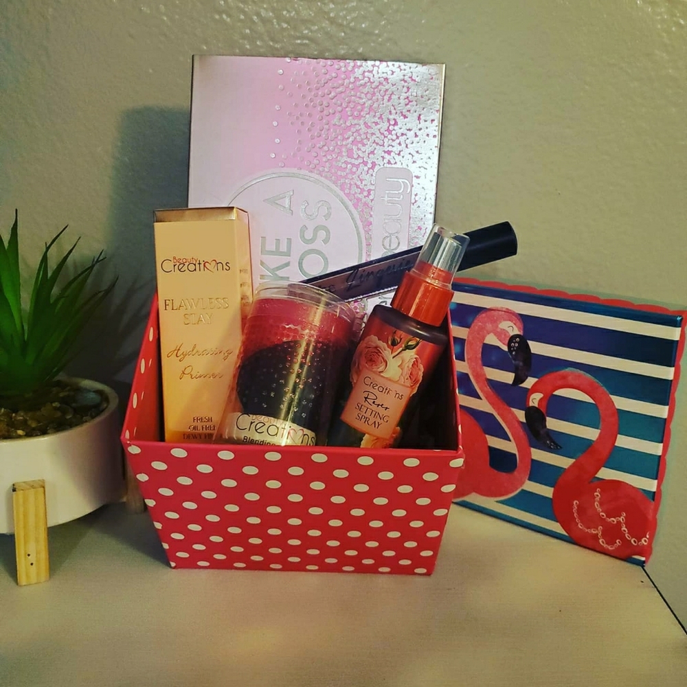 🚨🚨 Makeup Bundle 🚨🚨